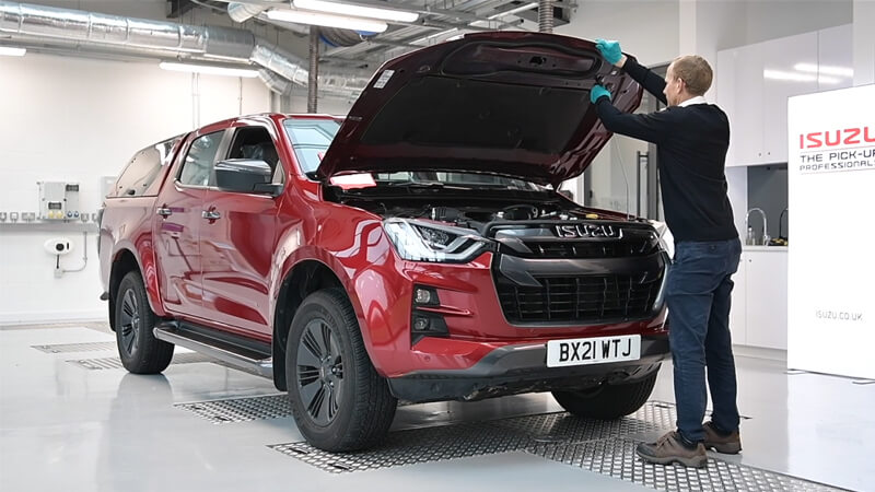 Isuzu Servicing