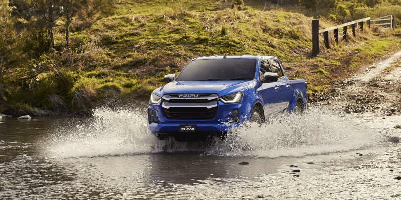 Customer Support Feature - Blue Pick Up Truck DL40